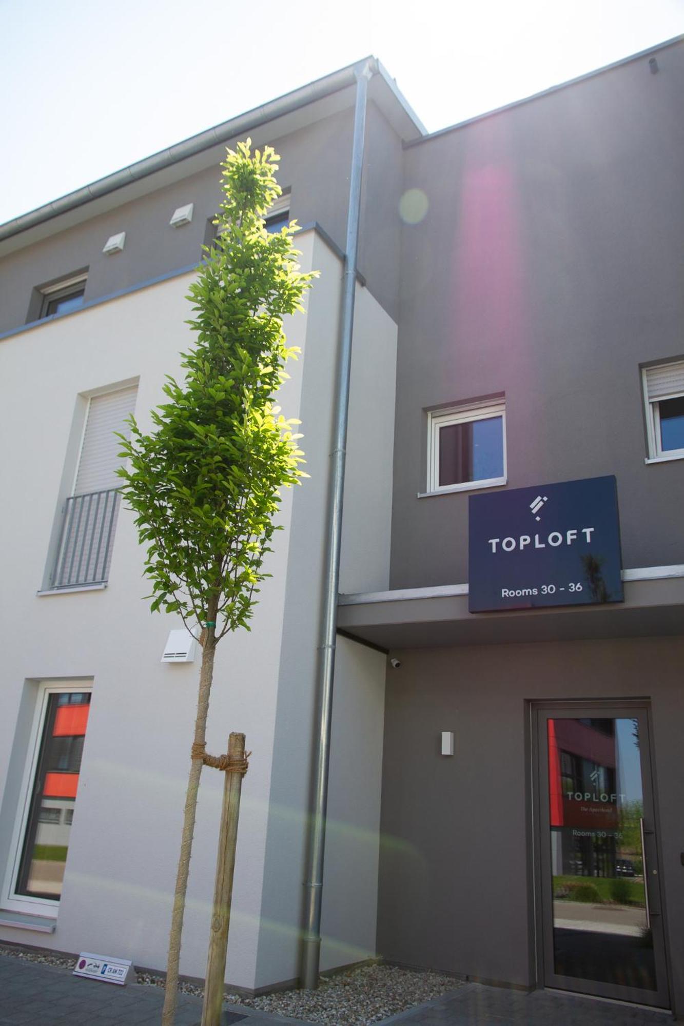 Toploft The Aparthotel Crailsheim Buitenkant foto